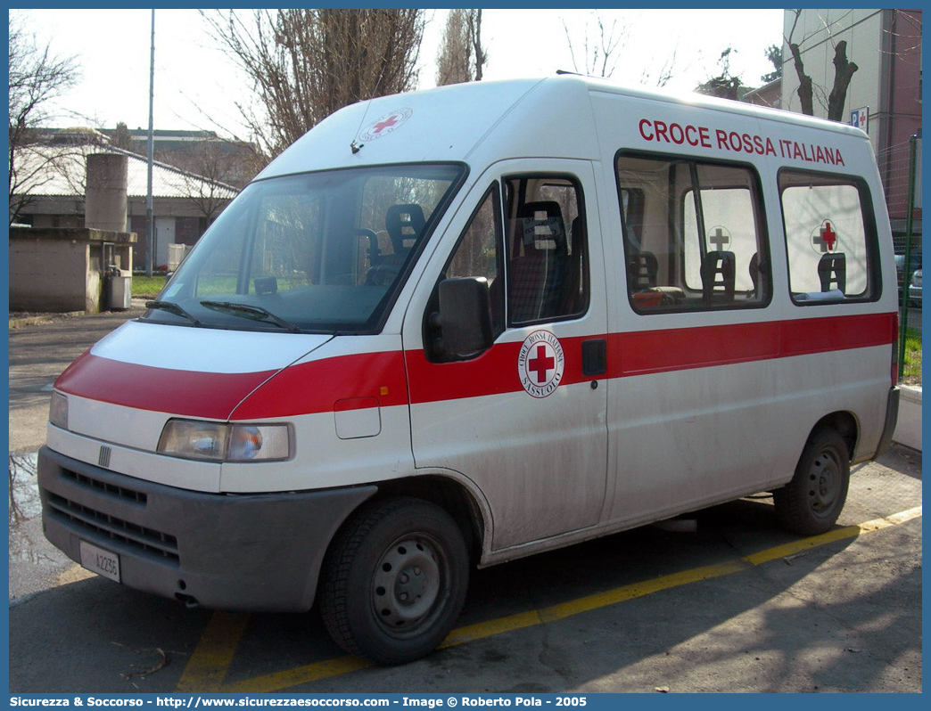 CRI A2236
Croce Rossa Italiana
Sassuolo (BO)
Fiat Ducato II serie
Parole chiave: CRI;C.R.I.;Croce;Rossa;Italiana;Fiat;Ducato;Sassuolo