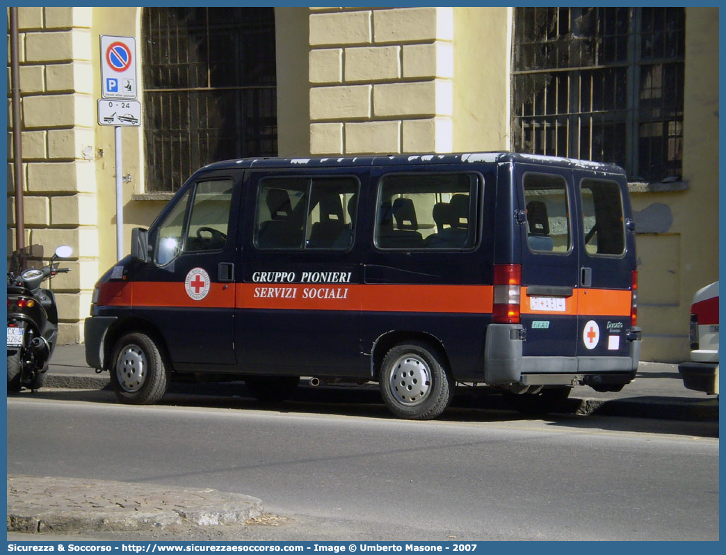 CRI A814
Croce Rossa Italiana
Alessandria
Fiat Ducato II serie
Gruppo Pionieri
Servizi Sociali
Parole chiave: CRI;C.R.I.;Croce;Rossa;Italiana;Fiat;Ducato;Alessandria;Gruppo;Pionieri;Servizi;Sociali