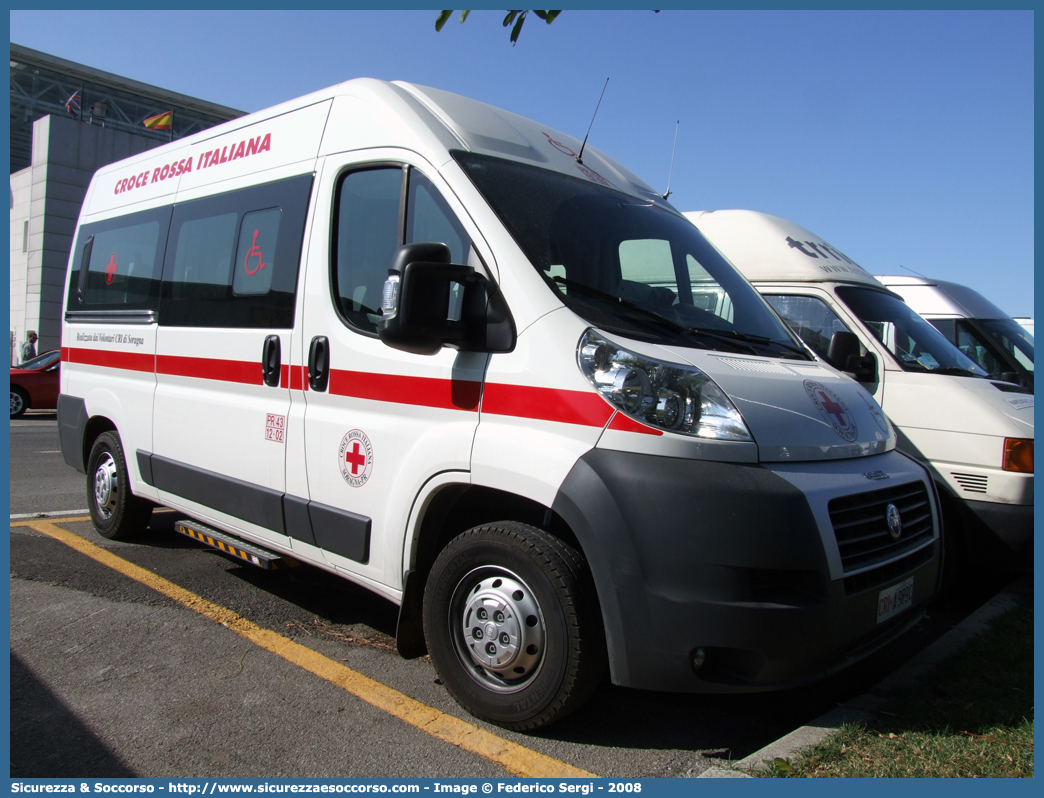 CRI A989C
Croce Rossa Italiana
Soragna (PR)
Fiat Ducato III serie
Parole chiave: CRI;C.R.I.;Croce;Rossa;Italiana;Soragna;Fiat;Ducato;X250