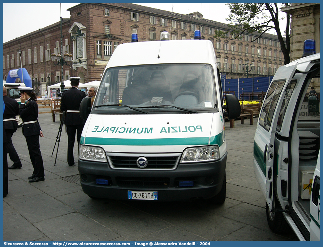 -
Polizia Municipale
Comune di Alessandria
Fiat Ducato II serie restyling
Allestitore Focaccia Group S.r.l.
Parole chiave: PL;P.L.;PM;P.M.;Polizia;Locale;Municipale;Alessandria;Fiat;Ducato;Focaccia