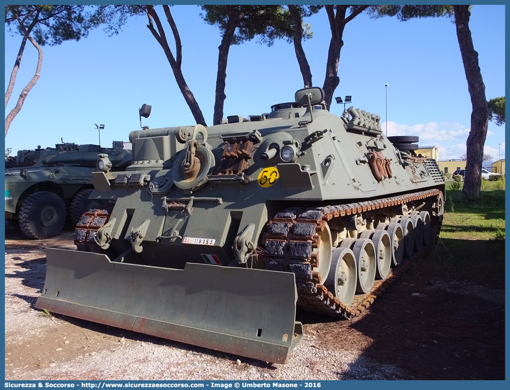 EI 118153
Esercito Italiano
MBT Leopard 1
Carro Soccorso e Recupero
Parole chiave: EI;E.I.;Esercito;Italiano;MBT;Leopard;1;Carro;Soccorso;e;Recupero