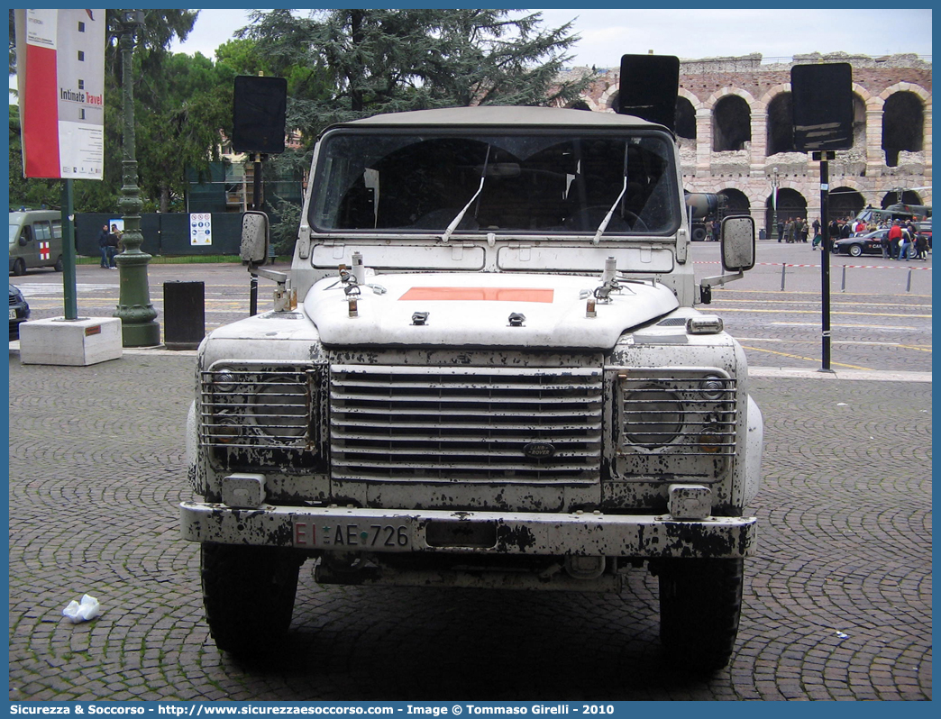 EI AE726
Esercito Italiano
Land Rover Defender 90
Parole chiave: EI;E.I.;Esercito;Italiano;Land;Rover;Defender;90