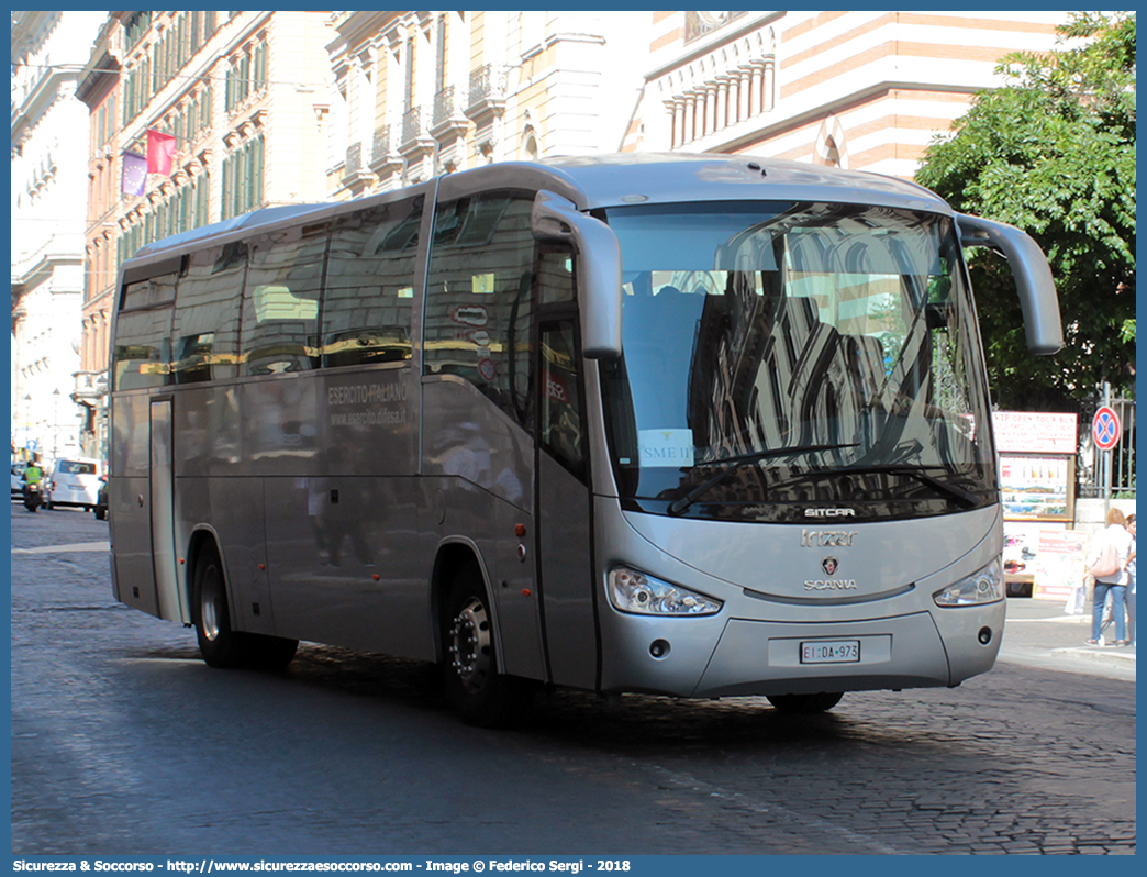 EI DA973
Esercito Italiano
Scania Sitcar Irizar Century
Parole chiave: EI;E.I.;Esercito;Italiano;Scania;Sitcar;Irizar;Century