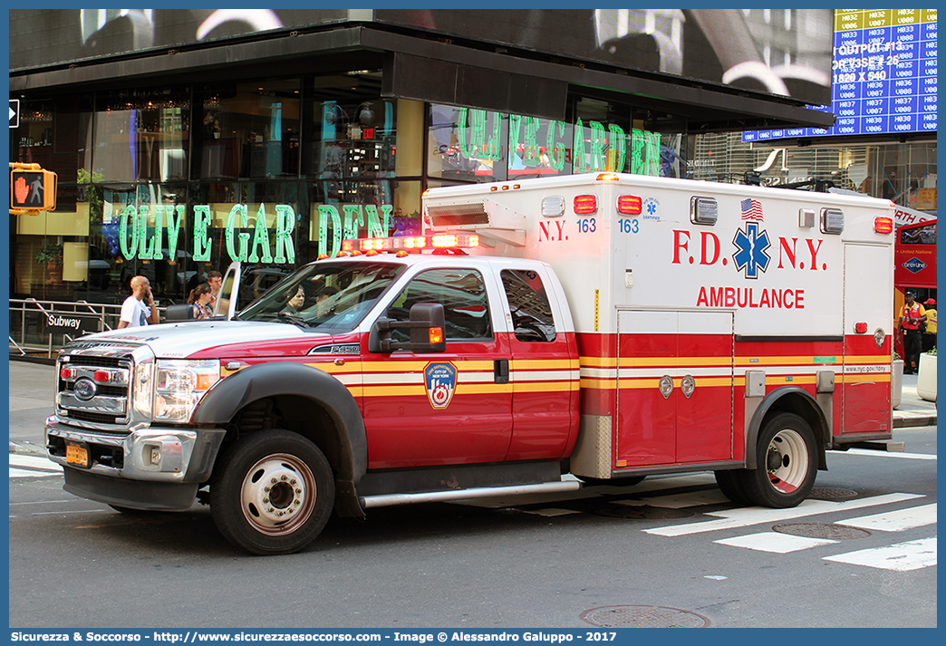 163 - FA13010
United States of America
New York Fire Department
Ford F450
Conversion by Wheeled Coach
Parole chiave: United;States;of;America;USA;U.S.A.;NYFD;N.Y.F.D.;New;York;Fire;Department;EMS;E.M.S.;Emergency;Medical;Service;Ford;F450;Ambulance;Wheeled;Coach