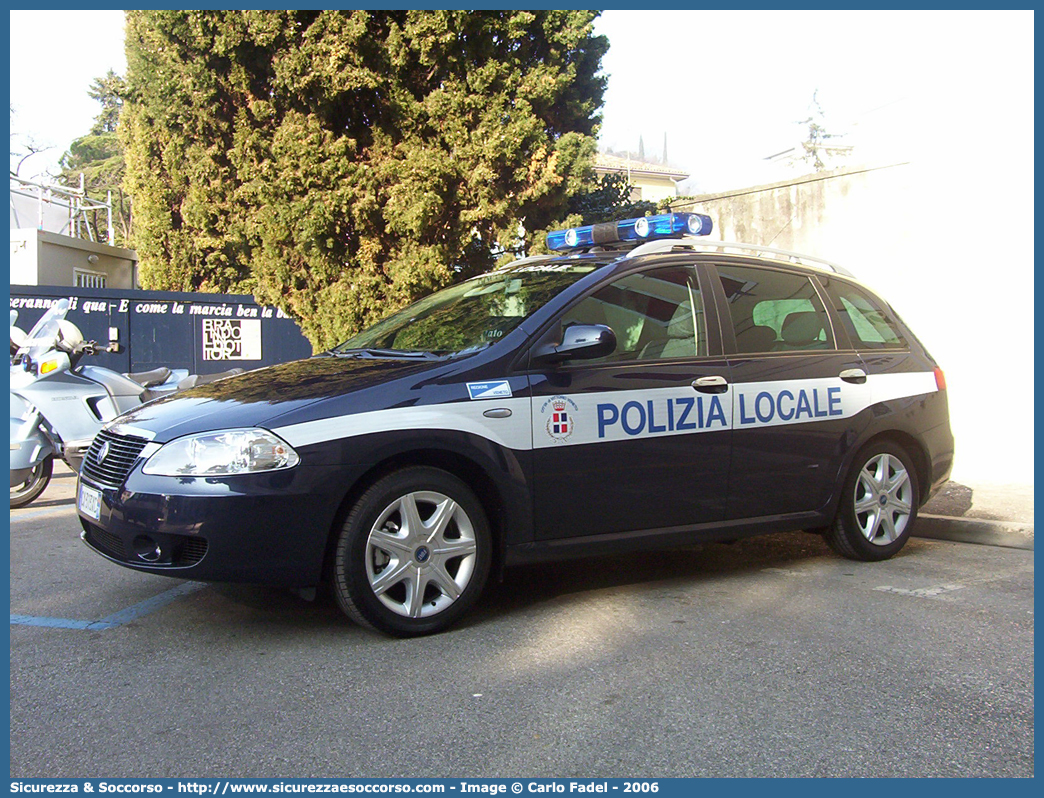 -
Polizia Municipale
Comune di Vittorio Veneto
Fiat Nuova Croma I serie
Parole chiave: PL;P.L.;PM;P.M.;Polizia;Locale;Municipale;Vittorio;Veneto;Fiat;Nuova;Croma