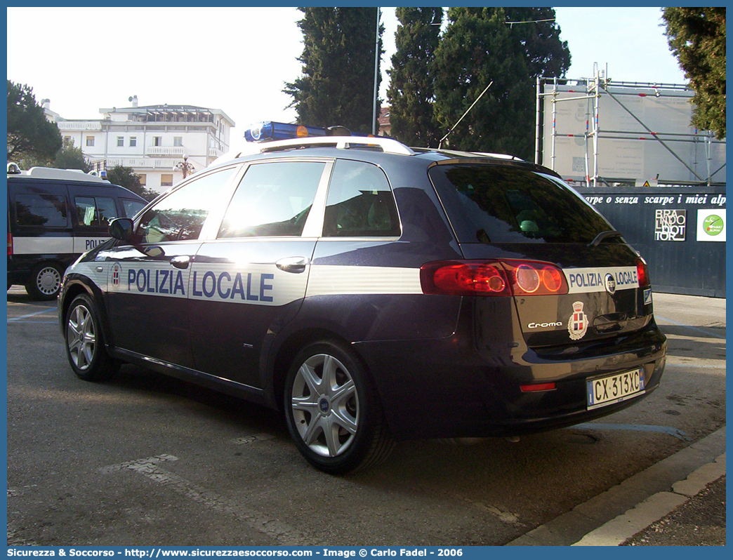 -
Polizia Municipale
Comune di Vittorio Veneto
Fiat Nuova Croma I serie
Parole chiave: PL;P.L.;PM;P.M.;Polizia;Locale;Municipale;Vittorio;Veneto;Fiat;Nuova;Croma