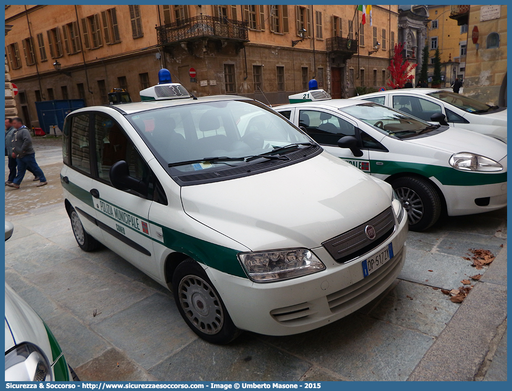 -
Polizia Municipale
Comune di Cuneo
Fiat Multipla II serie
Parole chiave: PL;P.L.;PM;P.M.;Polizia;Locale;Municipale;Cuneo;Fiat;Multipla