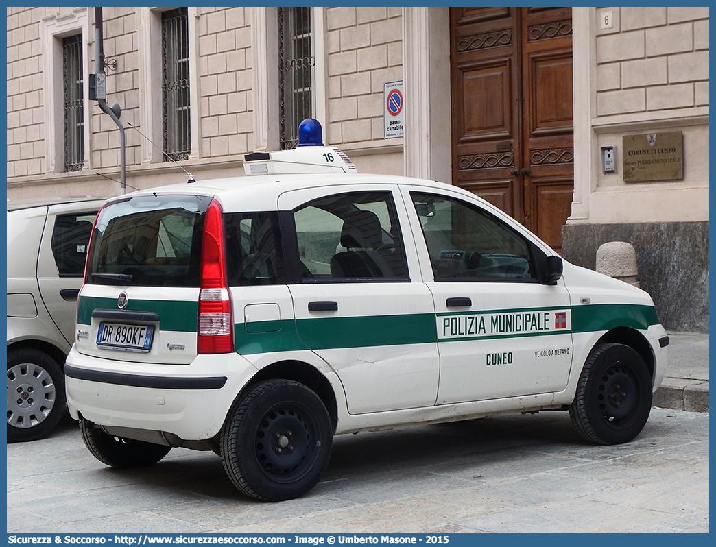 -
Polizia Municipale
Comune di Cuneo
Fiat Nuova Panda I serie
Parole chiave: PL;P.L.;PM;P.M.;Polizia;Locale;Municipale;Cuneo;Fiat;Nuova;Panda