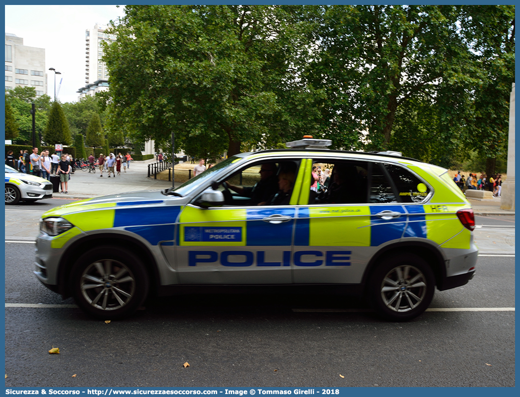 HFR
United Kingdom of Great Britain and Northern Ireland
Metropolitan Police
BMW X5 III generation
Parole chiave: UK;United;Kingdom;Great;Britain;Northern;Ireland;Metropolitan;Police;BMW;X5