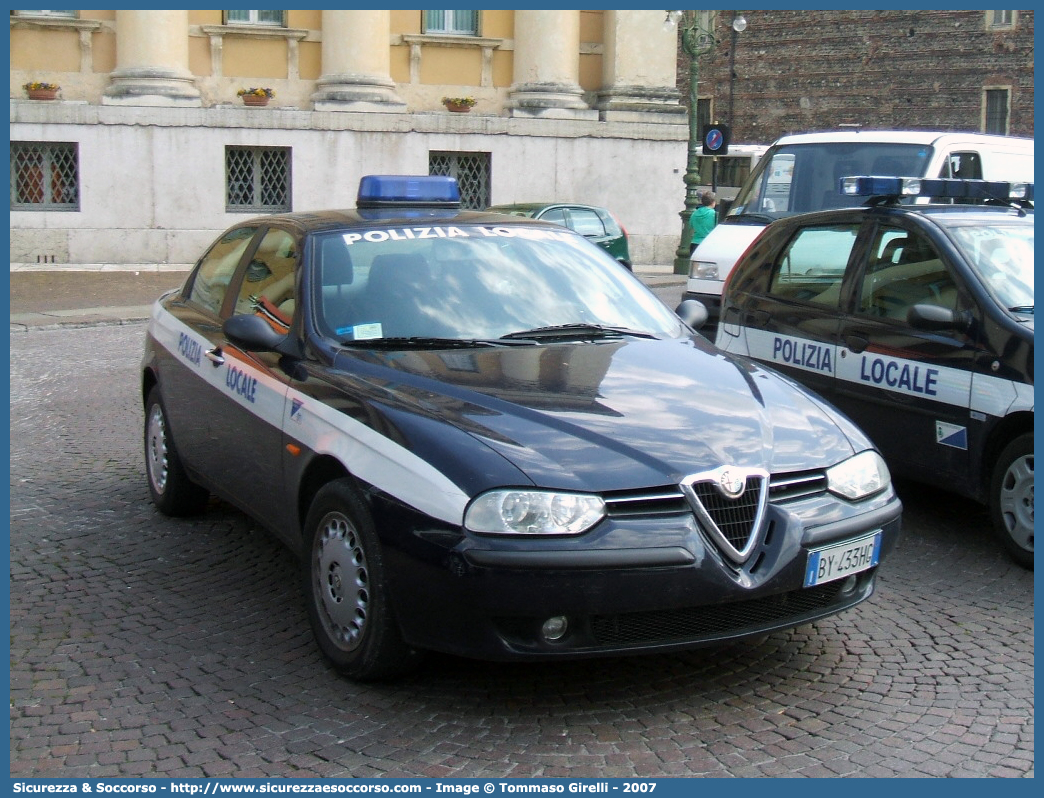 -
Polizia Locale
Comune di Lavagno
Alfa Romeo 156 I serie
Parole chiave: PL;P.L.;PM;P.M.;Polizia;Locale;Municipale;Lavagno;Alfa;Romeo;156