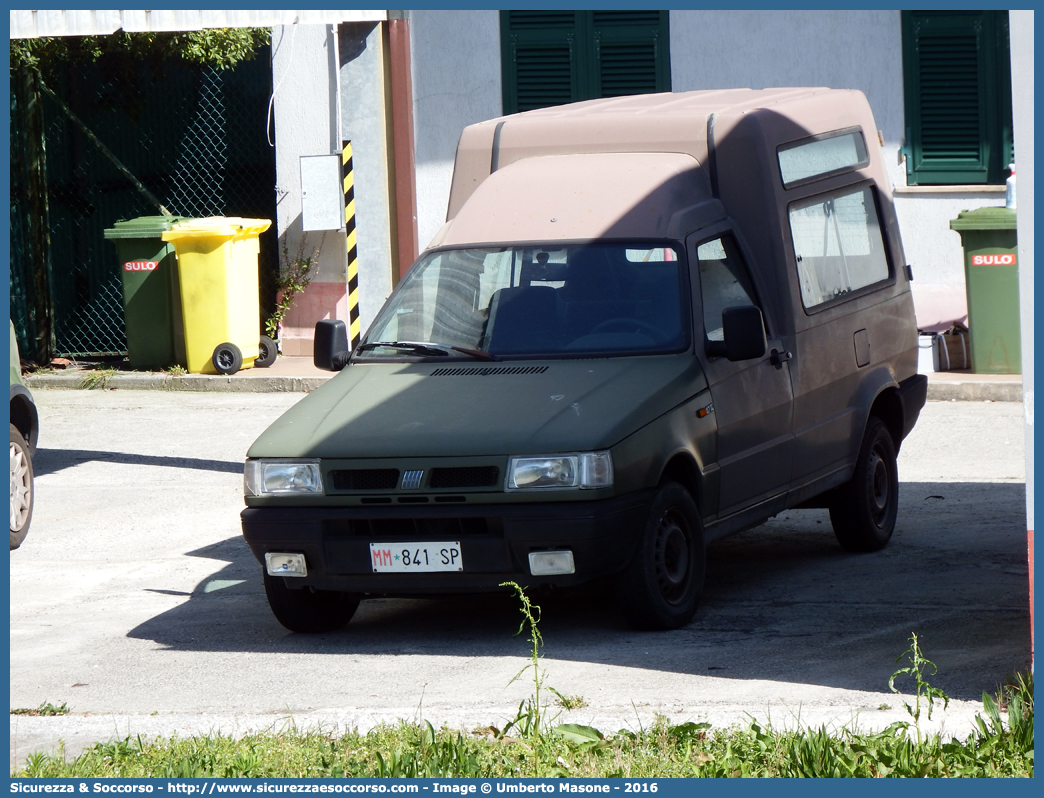 MM 841SP
Marina Militare Italiana
Fiat Fiorino II serie
Parole chiave: MMI;M.M.I.;Marina;Militare;Italiana;Fiat;Fiorino