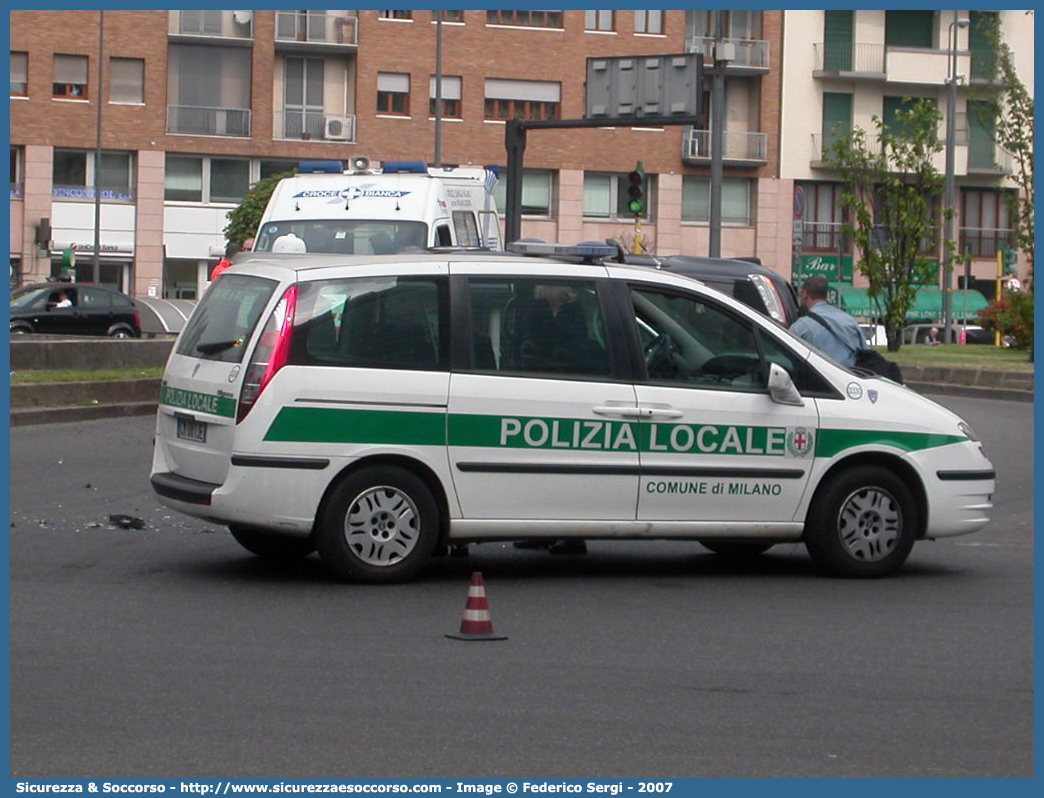 -
Polizia Locale
Comune di Milano
Fiat Ulysse III serie
Parole chiave: PL;P.L.;PM;P.M.;Polizia;Locale;Municipale;Milano;Fiat;Ulysse