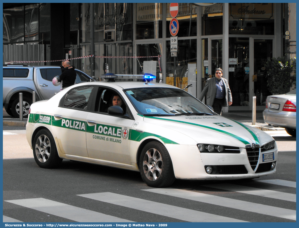 -
Polizia Locale
Comune di Milano
Alfa Romeo 159
Parole chiave: PL;P.L.;PM;P.M.;Polizia;Locale;Municipale;Milano;Alfa Romeo;159