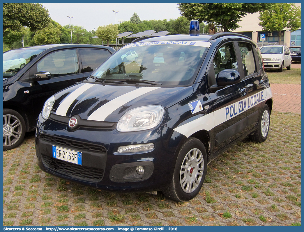 -
Polizia Locale
Comune di Cerro Veronese
Fiat Nuova Panda II serie
Parole chiave: PL;P.L.;PM;P.M.;Polizia;Locale;Municipale;Cerro;Veronese;Fiat;Nuova;Panda