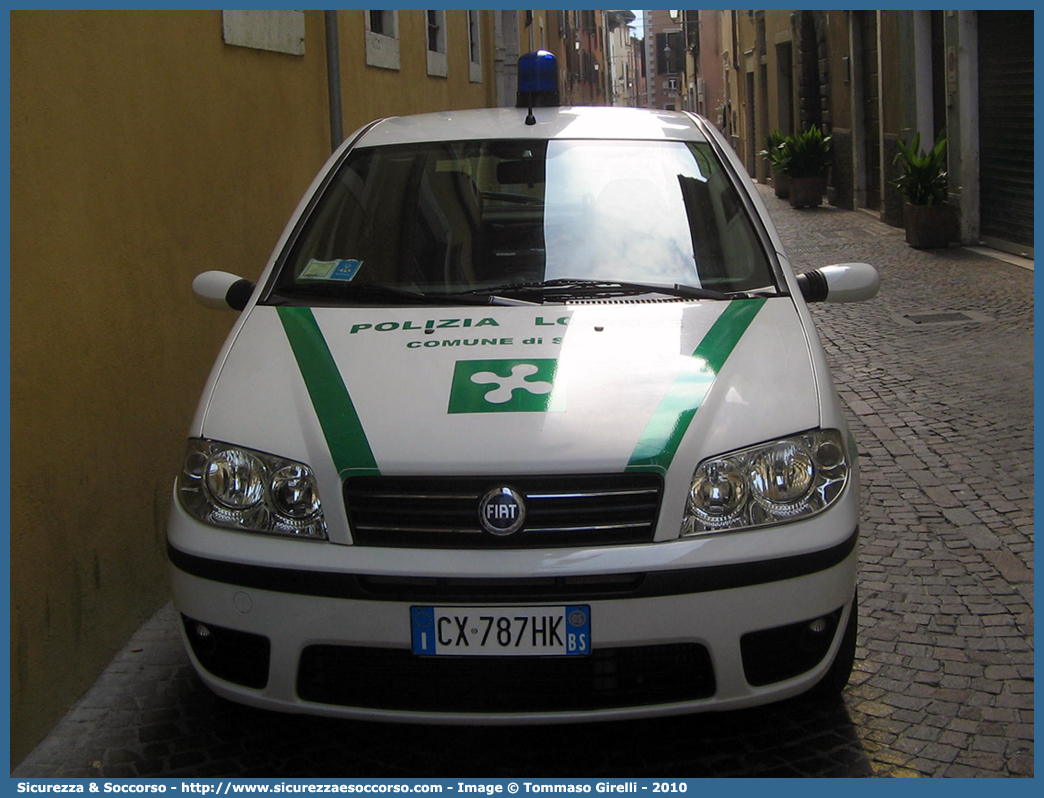 -
Polizia Locale
Comune di Salò
Fiat Punto III serie
Parole chiave: PL;P.L.;PM;P.M.;Polizia;Locale;Municipale;Salò;Fiat;Punto