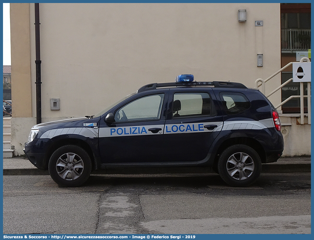 Polizia Locale YA546AM
Polizia Locale
Comune di Solesino
Dacia Duster I serie restyling
Allestitore Ciabilli S.r.l.
Parole chiave: PL;P.L.;PM;P.M.;Polizia;Locale;Municipale;Solesino;Dacia;Duster;Ciabilli