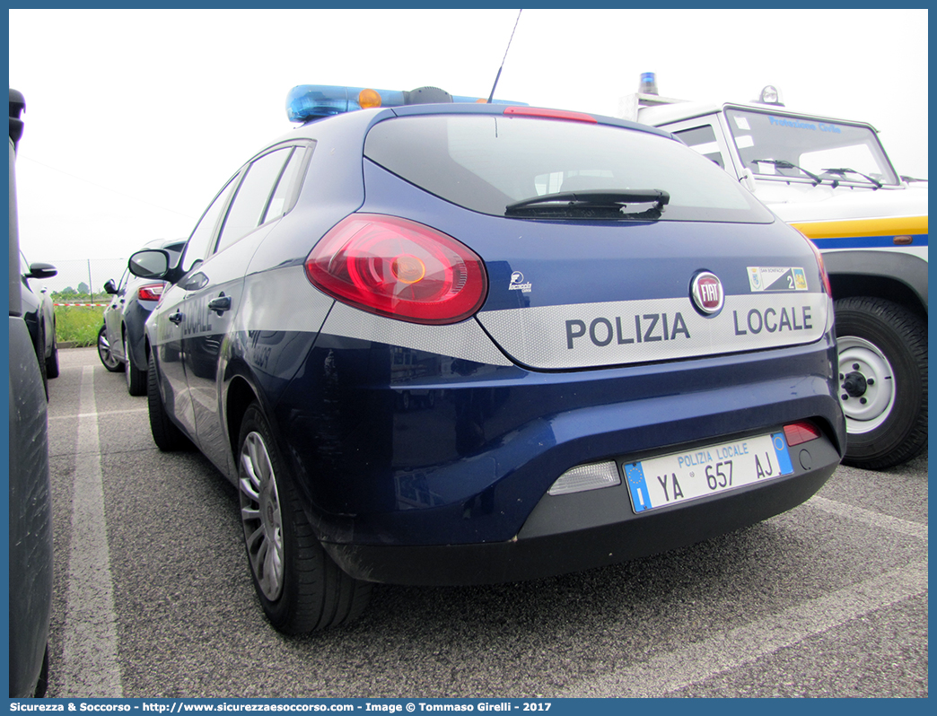 Polizia Locale YA657AJ
Polizia Locale
Comune di San Bonifacio
Fiat Nuova Bravo
Allestitore Focaccia Group S.r.l.
Parole chiave: PL;P.L.;PM;P.M.;Polizia;Locale;Municipale;San Bonifacio;Fiat;Bravo;Focaccia