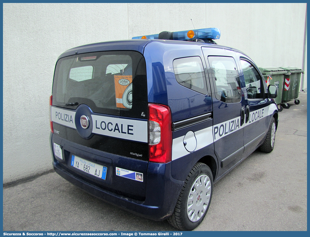 Polizia Locale YA682AJ
Polizia Locale
Comune di Verona
Fiat Qubo
Allestitore Focaccia Group S.r.l.
Parole chiave: PL;P.L.;PM;P.M.;Polizia;Locale;Municipale;Verona;Fiat;Qubo;Focaccia