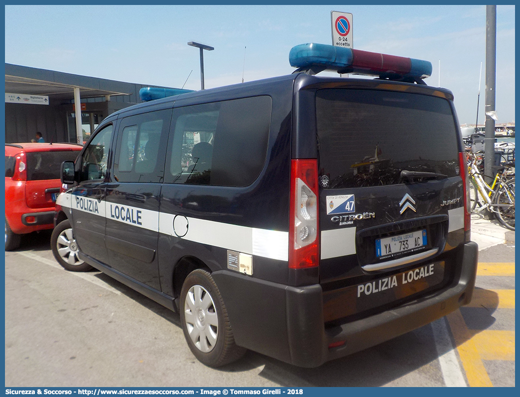 Polizia Locale YA733AC
Polizia Locale
Comune di Venezia
Citroen Jumpy III serie
Parole chiave: PL;PM;P.L.;P.M.;Polizia;Locale;Municipale;Venezia;Citroen;Jumpy