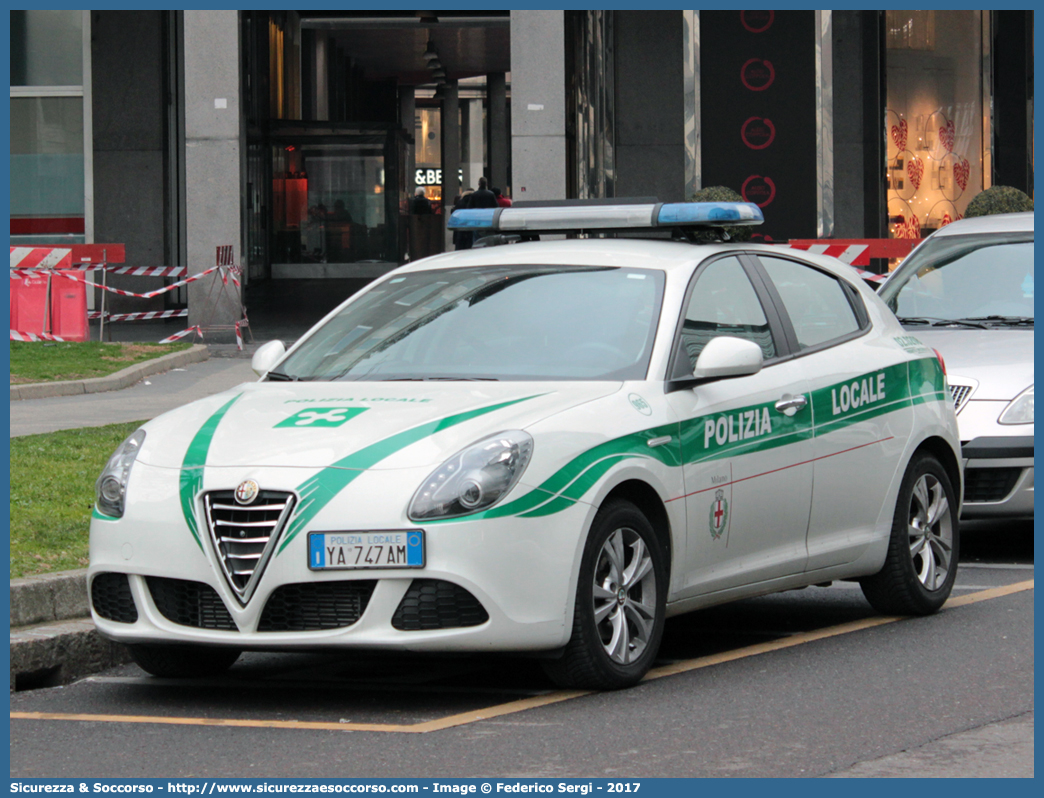 Polizia Locale YA747AM
Polizia Locale
Comune di Milano
Alfa Romeo Nuova Giulietta
I serie I restyling
Allestitore Focaccia Group S.r.l.
Parole chiave: P.L.;P.M.;PL;PM;Polizia;Municipale;Locale;Milano;Alfa;Romeo;Nuova;Giulietta;Focaccia;YA747AM;YA 747 AM