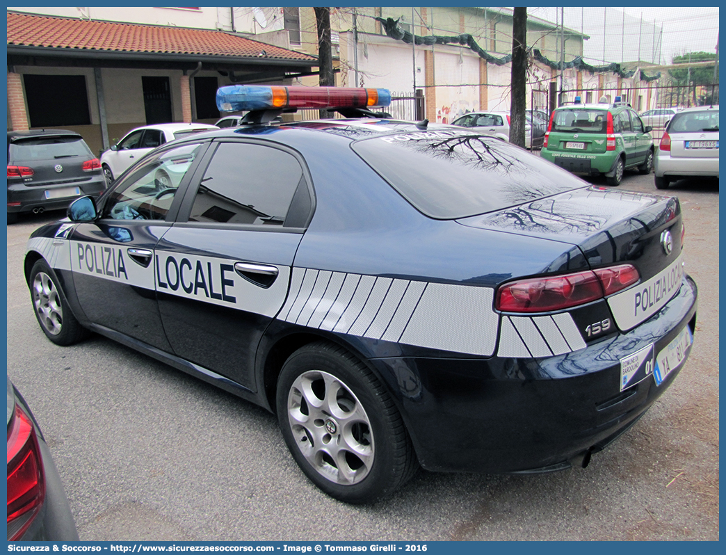 Polizia Locale YA811AC
Polizia Locale
Comune di Bardolino
Alfa Romeo 159
Parole chiave: PL;P.L.;PM;P.M.;Polizia;Locale;Municipale;Bardolino;Alfa Romeo;159