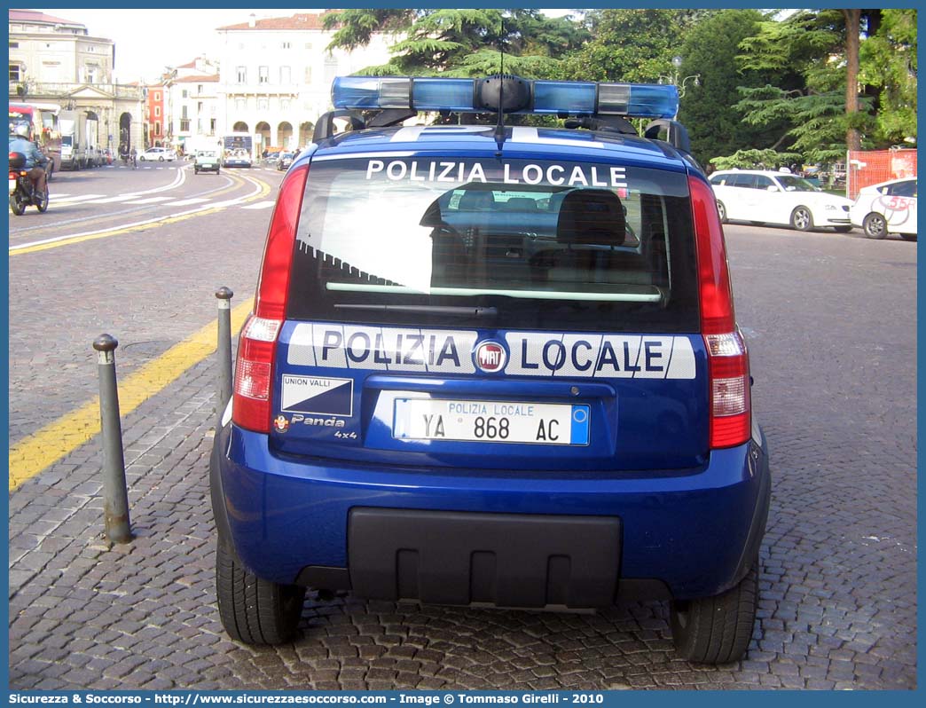 Polizia Locale YA868AC
Polizia Locale
UnionValli
Fiat Nuova Panda 4x4 I serie restyling
Parole chiave: PL;P.L.;PM;P.M.;Polizia;Locale;Municipale;UnionValli;San Martino Buon Albergo;Lavagno;Fiat;Nuova;Panda;4x4