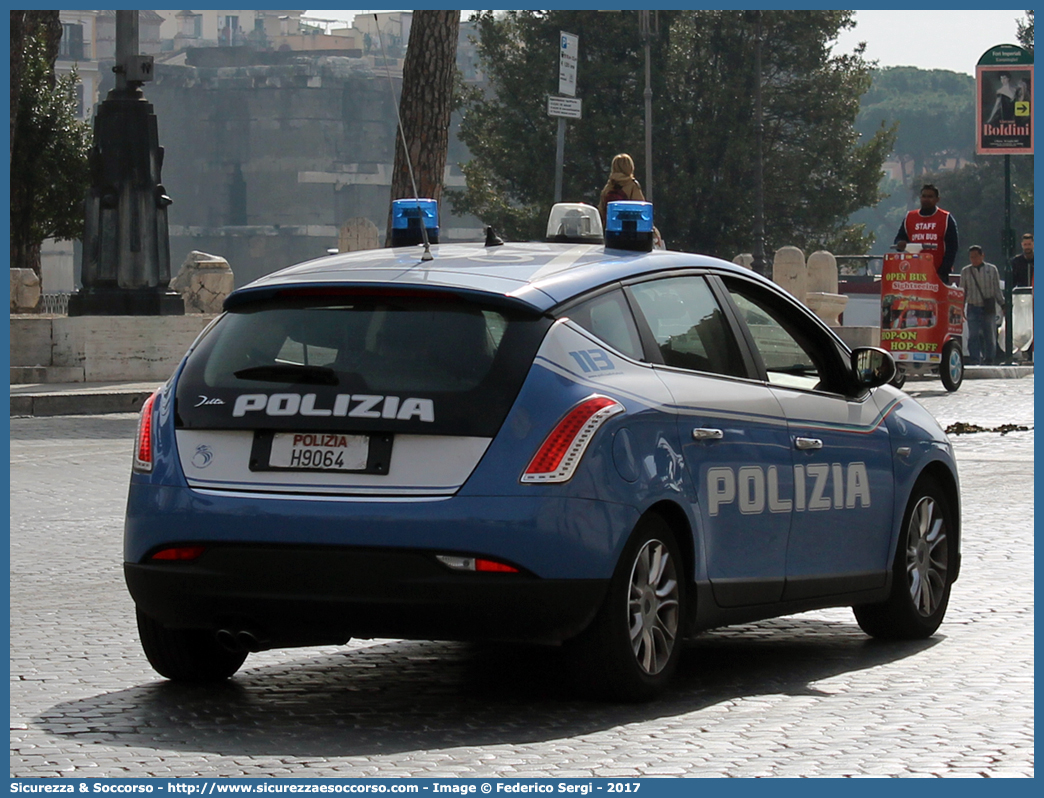 Polizia H9064
Polizia di Stato
Reparto Prevenzione Crimine
Lancia Nuova Delta
Parole chiave: PS;P.S.;Polizia;di;Stato;Pubblica;Sicurezza;Reparto;Prevenzione;Crimine;Lancia;Delta