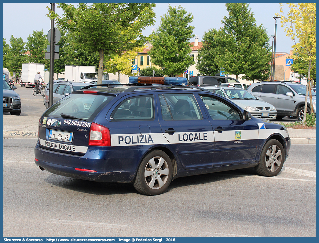 Polizia Locale YA516AE
Polizia Locale
Unione Pratiarcati
Skoda Octavia Wagon III serie
Allestitore Focaccia Group S.r.l.
Parole chiave: PL;PM;P.L.;P.M.;Polizia;Locale;Municipale;Unione;Pratiarcati;Albignasego;Casalserugo;Maserà;Skoda;Octavia;Wagon;Focaccia