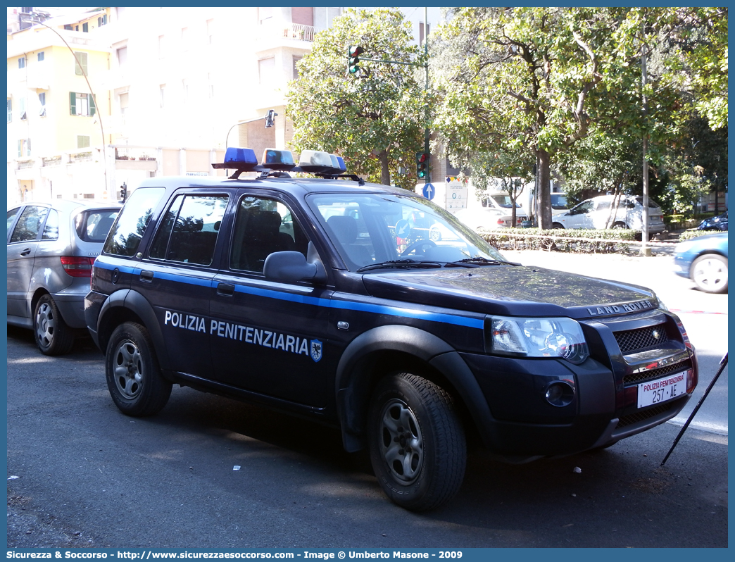 Polizia Penitenziaria 257AE
Polizia Penitenziaria
Nucleo Traduzioni e Piantonamenti
Land Rover Freelander I serie restyling
Parole chiave: PP;P.P.;Pol.Pen;PolPen;AdiC;A.diC.;Agenti;di;Custodia;Polizia;Penitenziaria;Nucleo;Traduzioni;Piantonamenti;Land Rover;Freelander