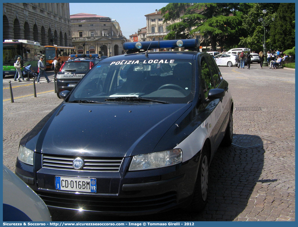 -
Polizia Locale
Comune di San Bonifacio
Fiat Stilo I serie
Parole chiave: PL;P.L.;PM;P.M.;Polizia;Locale;Municipale;San Bonifacio;Fiat;Stilo