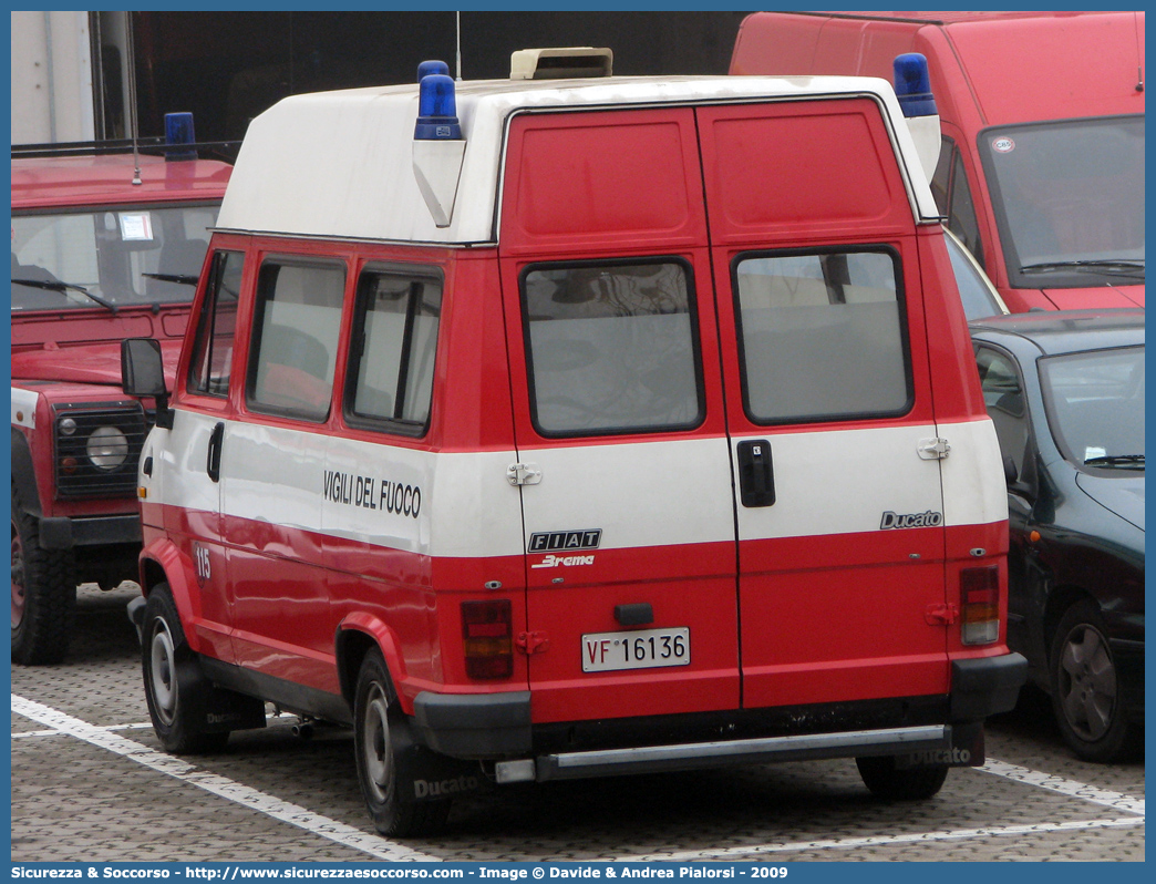 VF 16136
Corpo Nazionale Vigili del Fuoco
Servizio Sanitario
Fiat Ducato I serie
Allestitore Brema
Parole chiave: VVF;V.V.F.;Corpo;Nazionale;Vigili;del;Fuoco;Servizio;Sanitario;Fiat;Ducato;Brema