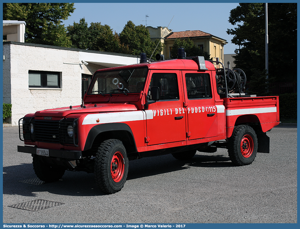 VF 19344
Corpo Nazionale Vigili del Fuoco
Land Rover Defender 130
Parole chiave: VVF;V.V.F.;Corpo;Nazionale;Vigili;del;Fuoco;Land Rover;Defender;130