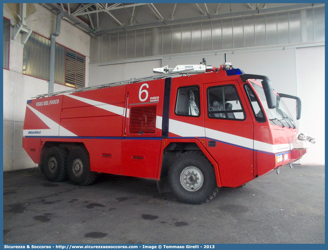 VF 20012
Corpo Nazionale Vigili del Fuoco
Nucleo Aeroportuale
Iveco Magirus Dragon X6
Parole chiave: VVF;V.V.F.;Corpo;Nazionale;Vigili;del;Fuoco;Iveco;Magirus;Dragon;X6;X 6;Aeroportuale