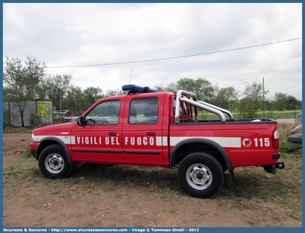 VF 23298
Corpo Nazionale Vigili del Fuoco
Ford Ranger I serie restyling
Parole chiave: VVF;V.V.F.;Corpo;Nazionale;Vigili;del;Fuoco;Ford;Ranger