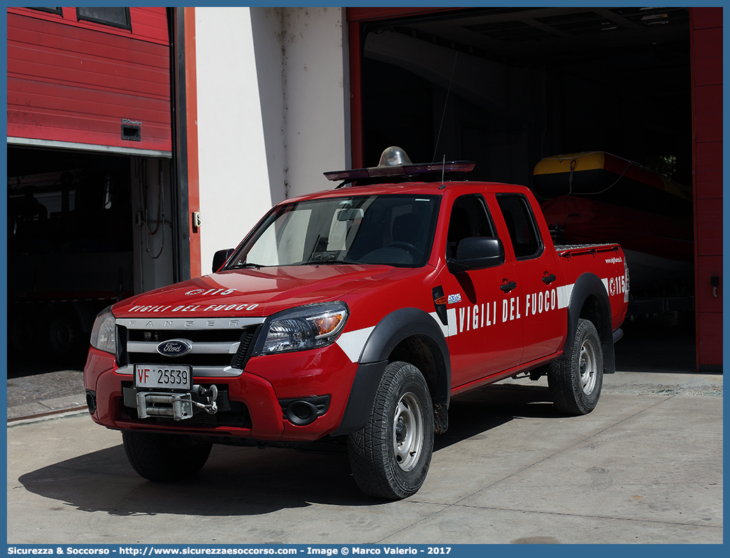 VF 25539
Corpo Nazionale Vigili del Fuoco
Ford Ranger III serie
Allestitore Aris S.p.A.
Parole chiave: VVF;V.V.F.;Corpo;Nazionale;Vigili;del;Fuoco;Ford;Ranger;Aris