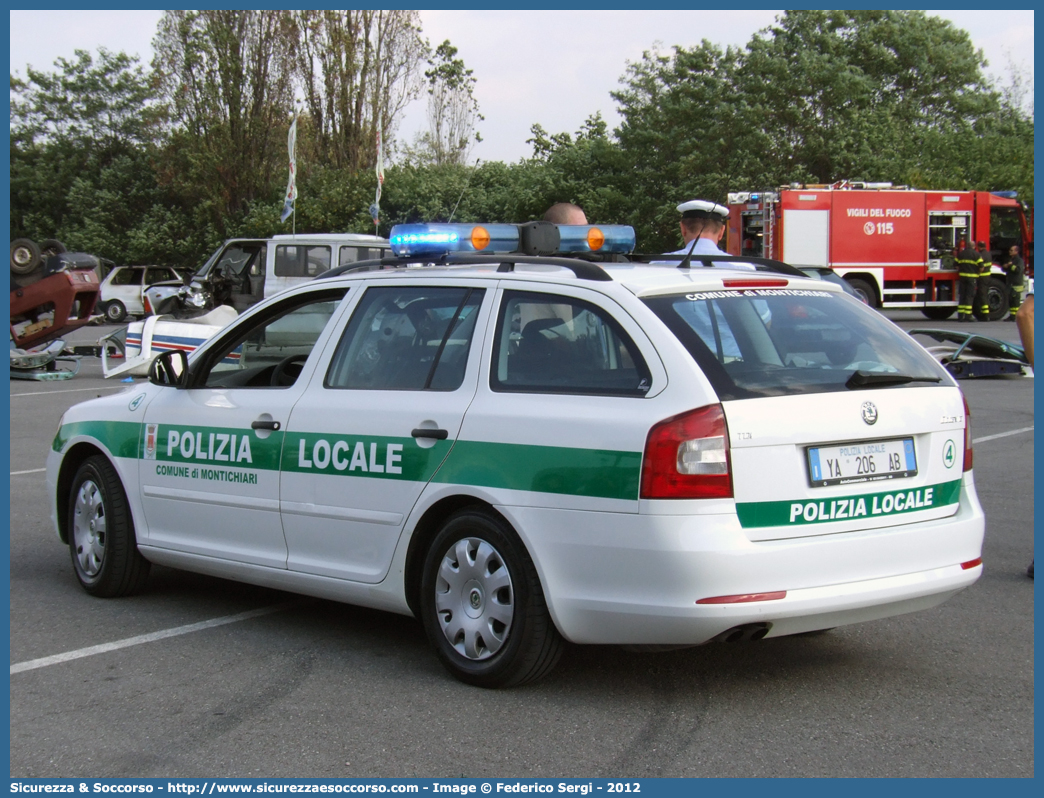 Polizia Locale YA206AB
Polizia Locale
Comune di Montichiari
Skoda Octavia Wagon III serie
Allestitore Focaccia Group S.r.l.
Parole chiave: PL;PM;P.L.;P.M.;Polizia;Locale;Municipale;Montichiari;Skoda;Octavia;Wagon;Focaccia