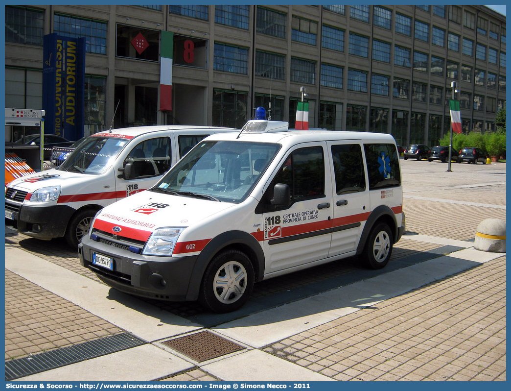 602
118 Cuneo
Ford Tourneo Connect
Parole chiave: 118;Cuneo;Ford;Tourneo;Connect