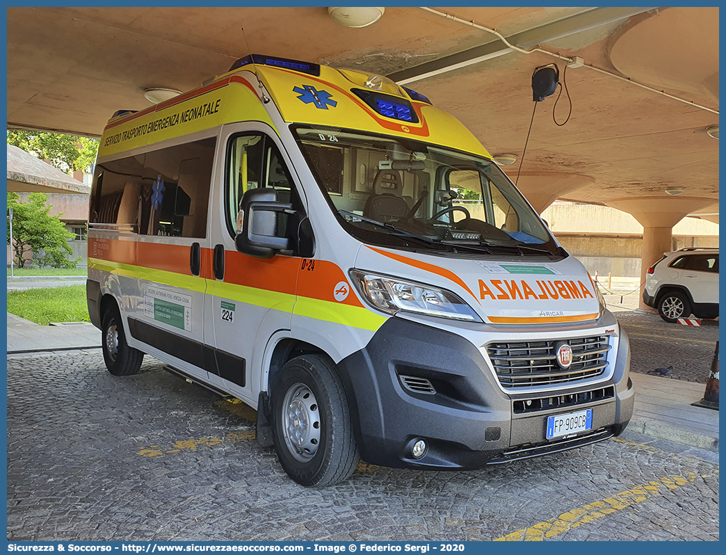 D24
118 Udine
Fiat Ducato III serie restyling
Allestitore Aricar S.p.A.
Parole chiave: 118;Udine;Azienda;Ospedaliero;Ospedaliera;Universitaria;Santa;Maria;Misericordia;Ambulanza;Autoambulanza;Fiat;Ducato;X290;X 290;Aricar;D24