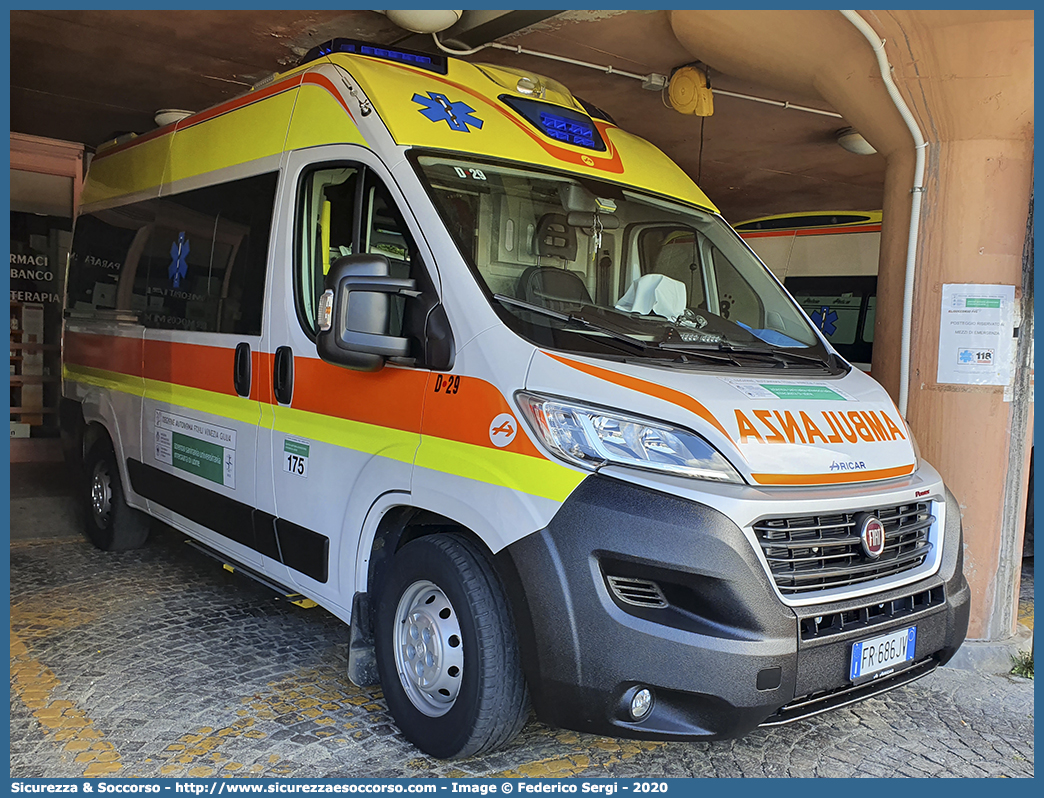 D29
118 Udine
Fiat Ducato III serie restyling
Allestitore Aricar S.p.A.
Parole chiave: 118;Udine;Azienda;Ospedaliero;Ospedaliera;Universitaria;Santa;Maria;Misericordia;Ambulanza;Autoambulanza;Fiat;Ducato;X290;X 290;Aricar;D9