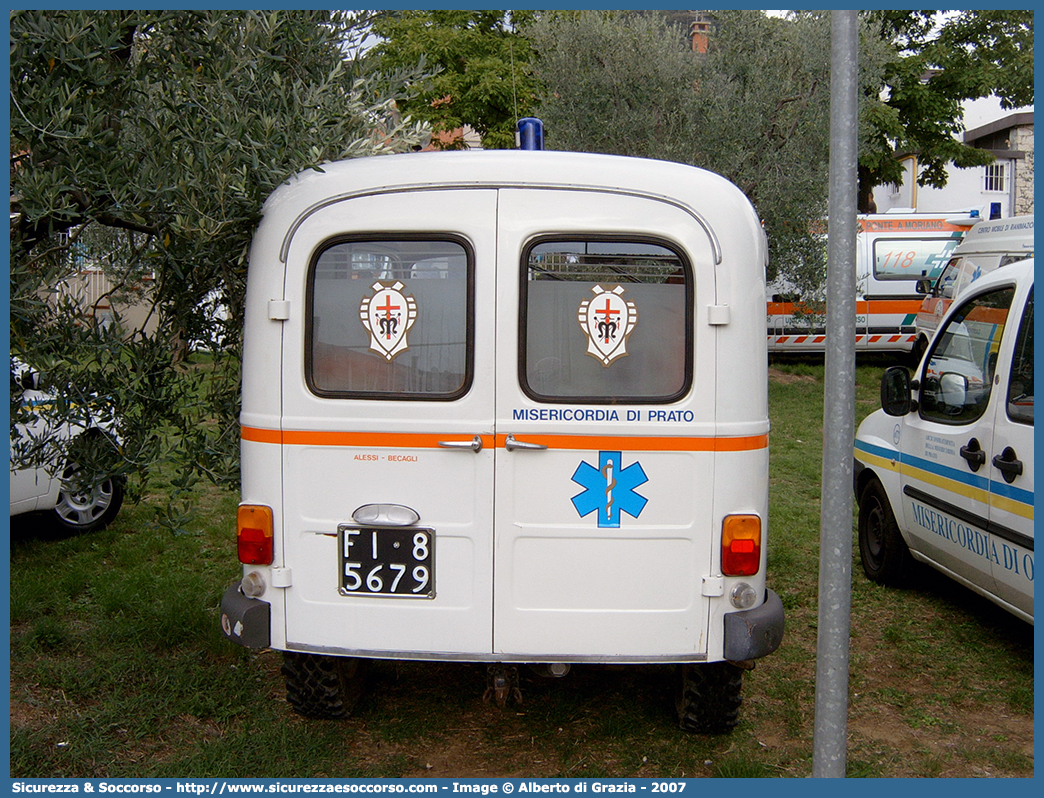 M13
Misericordia di Prato
Alfa Romeo 1900M "Matta"
Allestitore Alessi e Becagli S.n.c.
Parole chiave: Misericordie;Misericordia;Prato;Ambulanza;Autoambulanza;Alfa;Romeo;1900M;Matta;Alessi;Becagli