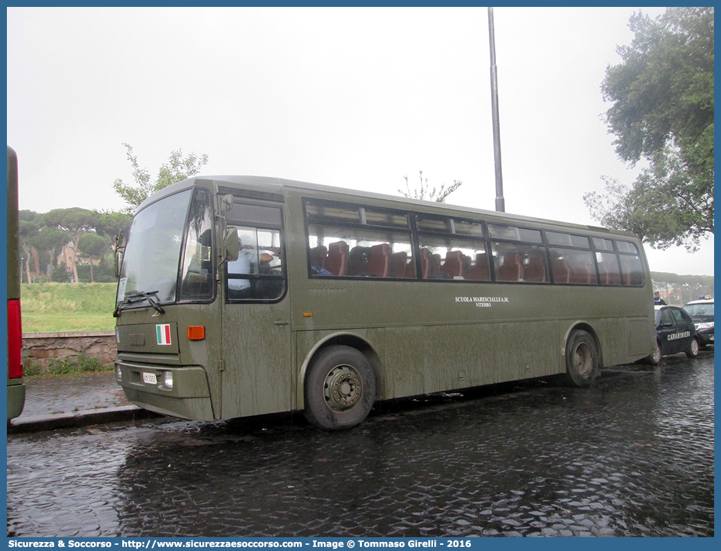 AM 5257
Aeronautica Militare Italiana
Iveco 370S
Parole chiave: AMI;A.M.I.;Aeronautica;Militare;Italiana;Iveco;370