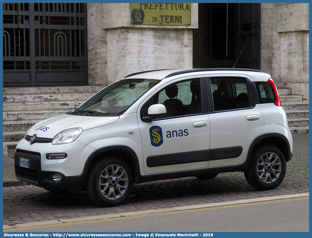 -
ANAS
Fiat Nuova Panda 4x4 II serie
Parole chiave: ANAS;A.N.A.S.;Azienda;Nazionale;Autonoma;Strade;Statali;Fiat;Panda;4x4