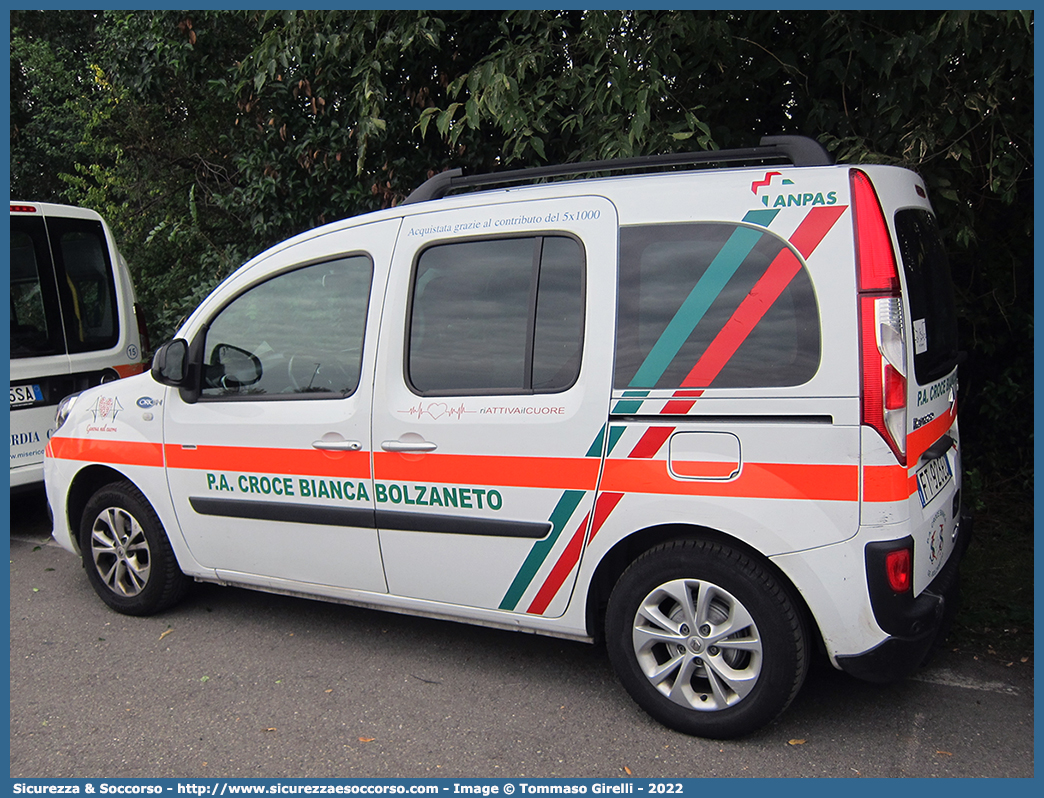 -
Croce Bianca Bolzaneto
Renault Kangoo III serie
Allestitore Orion S.r.l.
Parole chiave: Croce;Bianca;Bolzaneto;Renault;Kangoo;Orion