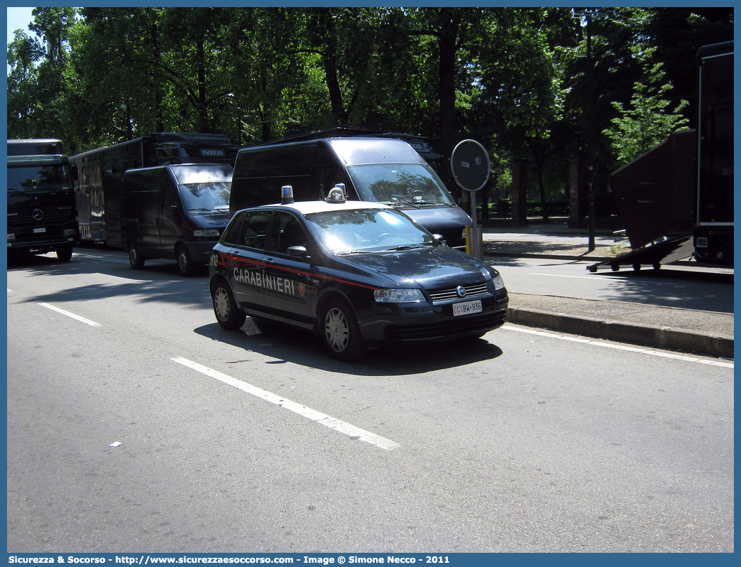 CC BW936
Arma dei Carabinieri
Fiat Stilo II serie
Parole chiave: CC;C.C.;Arma;dei;Carabinieri;Nucleo;Radiomobile;Radio;Mobile;Pattuglia;Pattuglie;Mobile;Mobili;di;Zona;Fiat;Stilo