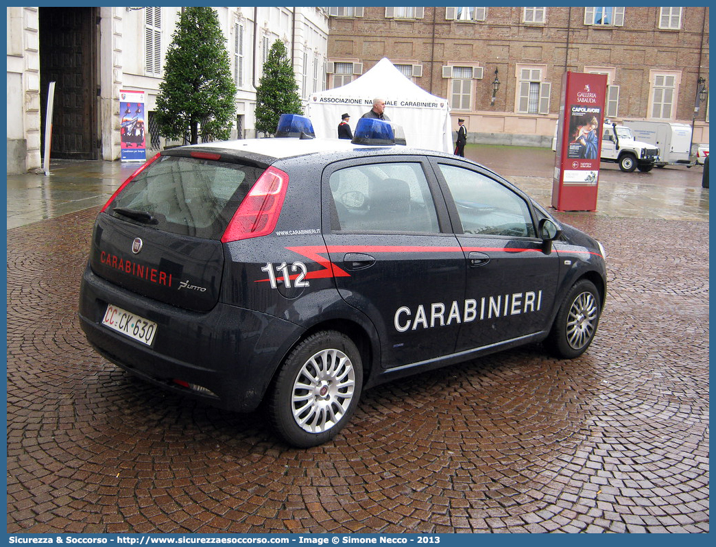 CC CK630
Arma dei Carabinieri
Fiat Grande Punto
Parole chiave: CC;C.C.;Arma;dei;Carabinieri;Fiat;Grande;Punto