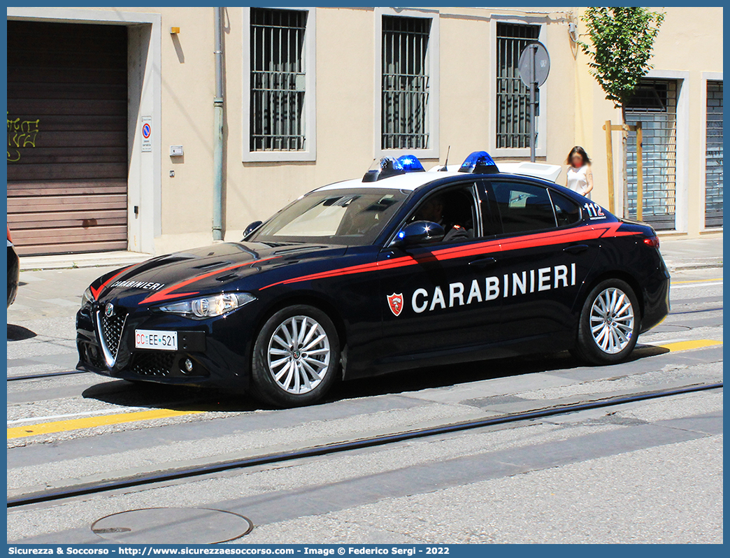 CC EE521
Arma dei Carabinieri
Alfa Romeo Nuova Giulia
Parole chiave: CC;C.C.;Arma;dei;Carabinieri;Alfa;Romeo;Nuova;Giulia