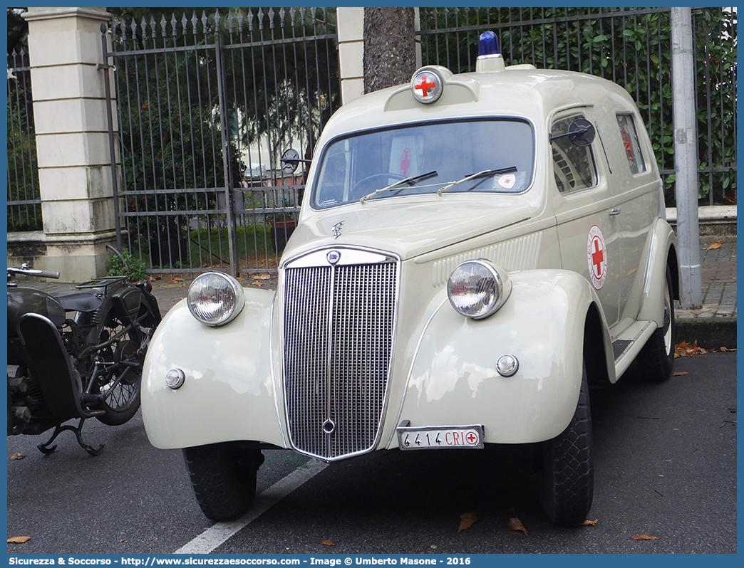 CRI 4414
Croce Rossa Italiana
Corpo Militare
Lancia Ardea
Parole chiave: CRIM;CRI;C.R.I.;C.R.I.M.;Croce;Rossa;Italiana;Corpo;Militare;Lancia;Ardea