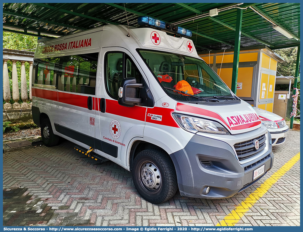 CRI 520AF
Croce Rossa Italiana
Arenzano (GE)
Fiat Ducato III serie restyling
Allestitore AVS S.a.s.
Parole chiave: CRI;C.R.I.;Croce;Rossa;Italiana;Fiat;Ducato;X290;Arenzano;AVS;A.V.S.