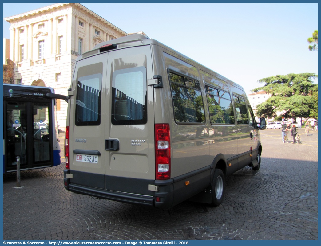 CRI 562AC
Croce Rossa Italiana
Corpo Militare
Iveco Daily Way 50C17 IV serie restyling
Parole chiave: CRI;CRIM;C.R.I.;C.R.I.M.;Croce;Rossa;Italiana;Corpo;Militare;Iveco;Daily;Way;50C17