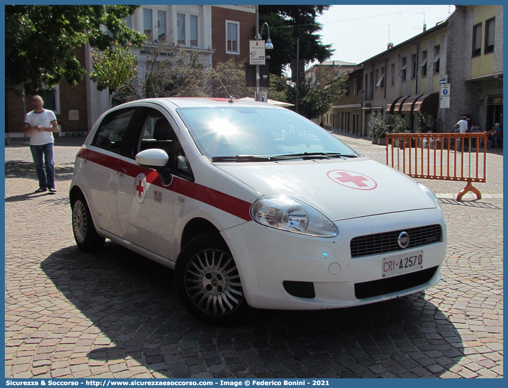 CRI A257D
Croce Rossa Italiana
Fiat Grande Punto
Parole chiave: CRI;C.R.I.;Croce;Rossa;Italiana;Fiat;Grande;Punto